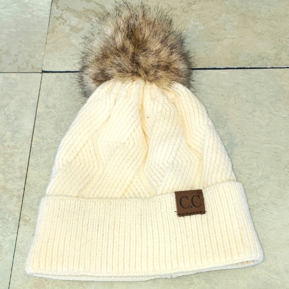 C.C Accessories - C.C Cream Knit Hat with Faux Fur Pom